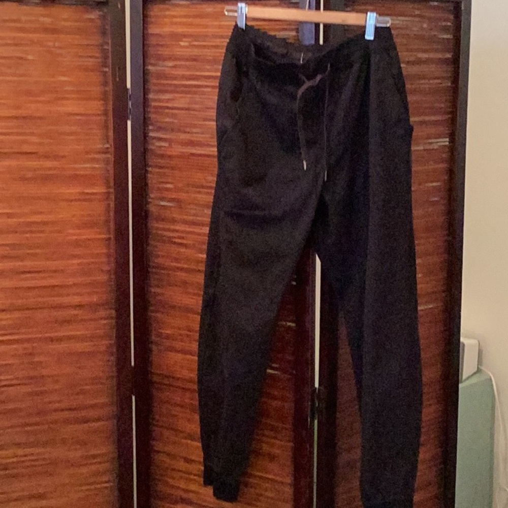 Men’s Lulu